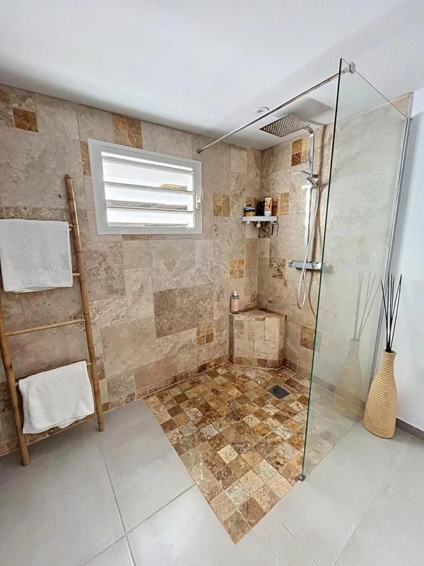 Maison - 74 m² - 4 pièces