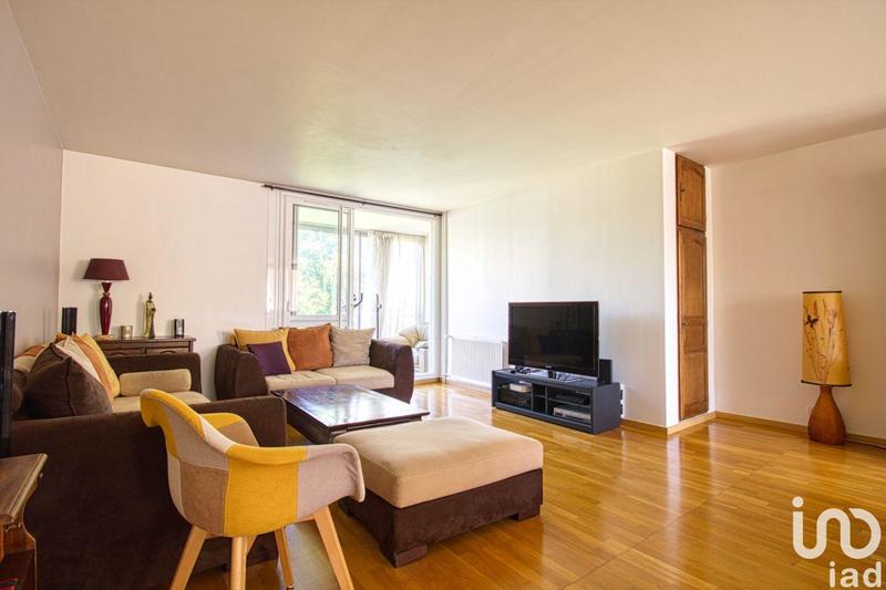 Appartement - 122 m² - 7 pièces