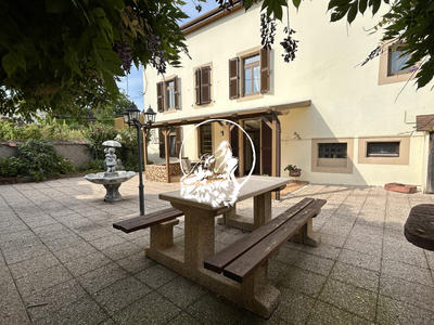 Maison ancienne - 200 m² - 7 pièces