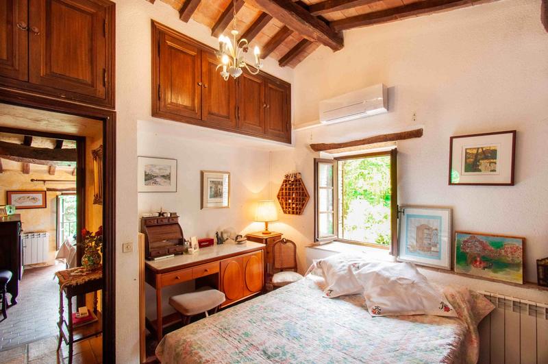 Maison - 253 m² - 9 pièces