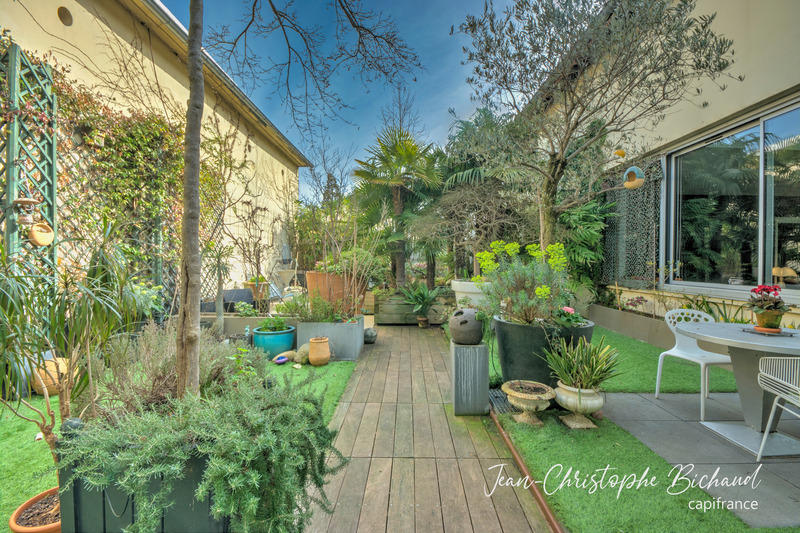 Loft - 275 m² - 5 pièces