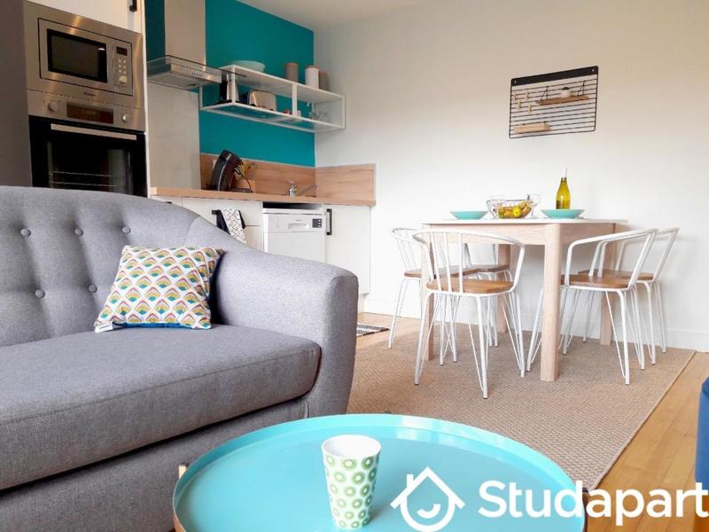 Chambre - 9 m² - 1 pièce