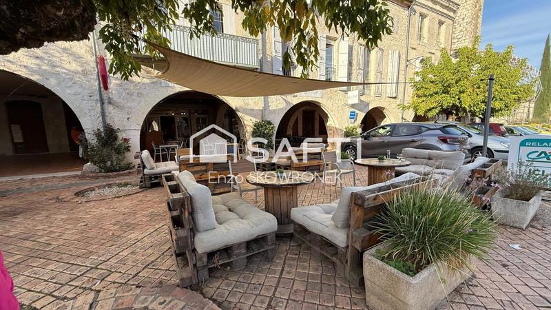 Local commercial - 228 m² - 2 pièces