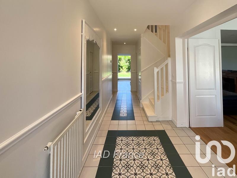 Maison - 190 m² - 8 pièces