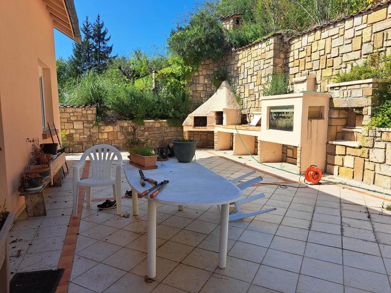 Maison de village - 139 m² - 7 pièces