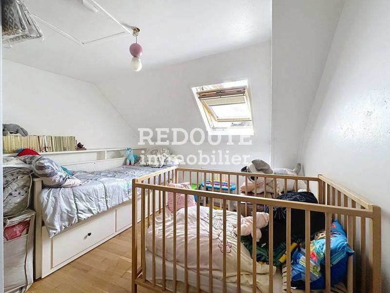 Maison - 199 m² - 7 pièces