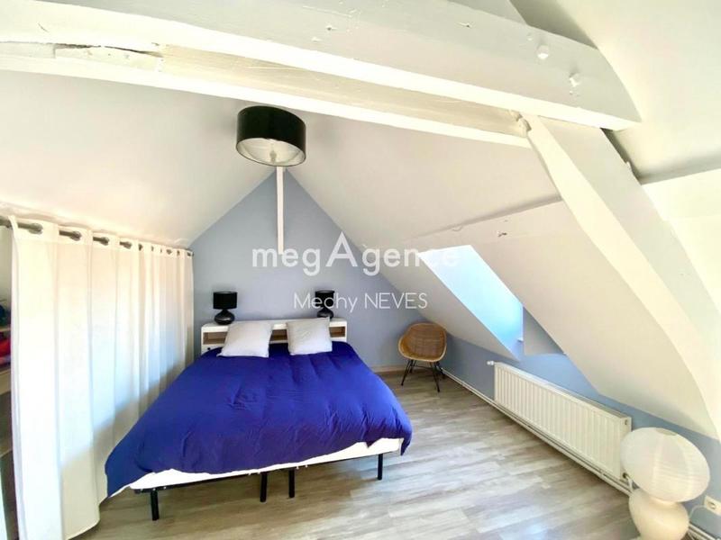 Maison - 226 m² - 8 pièces