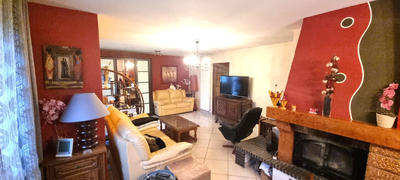 Maison - 92 m² - 5 pièces