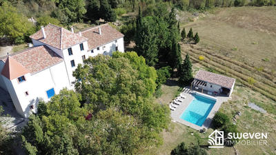 Maison ancienne - 409 m² - 17 pièces