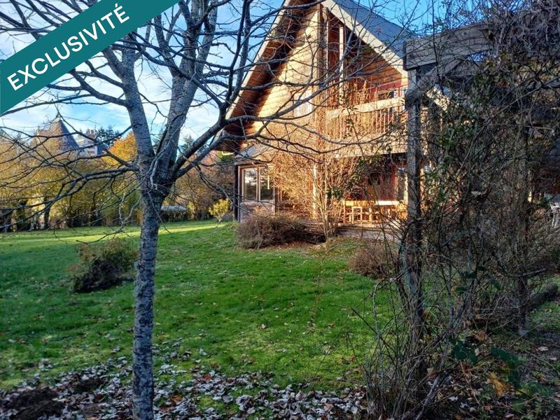 Châlet - 214 m² - 6 pièces