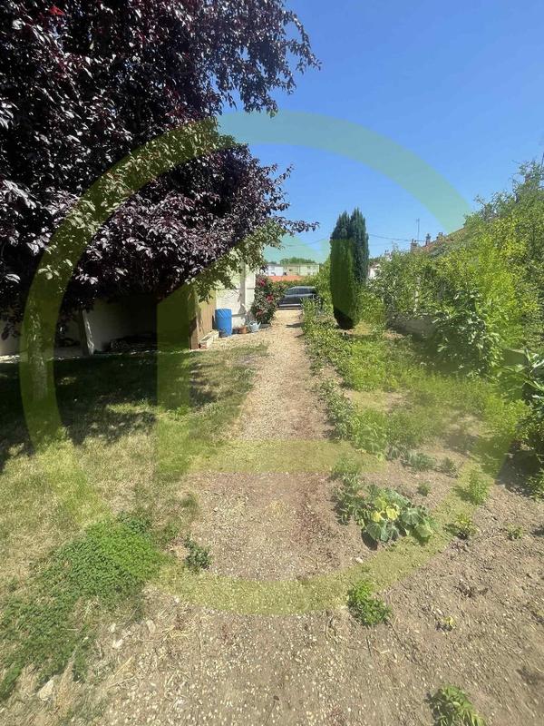 Maison - 80 m² - 4 pièces