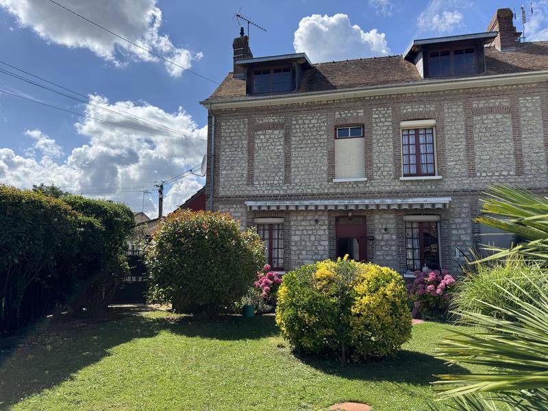 Maison - 83 m² - 4 pièces