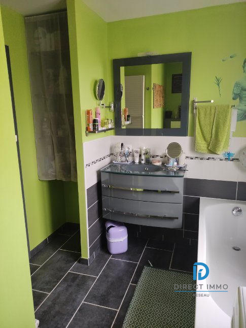 Maison - 100 m² - 5 pièces