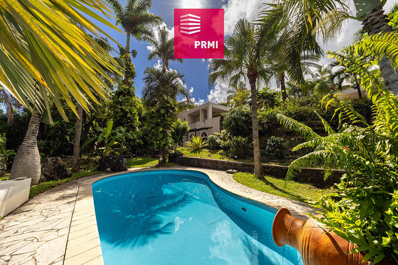 Maison - 245 m² - 7 pièces