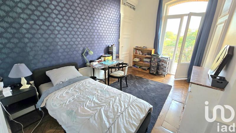 Maison de maîtres - 260 m² - 9 pièces