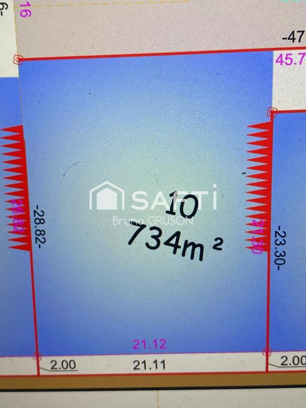 Terrain - 734 m²