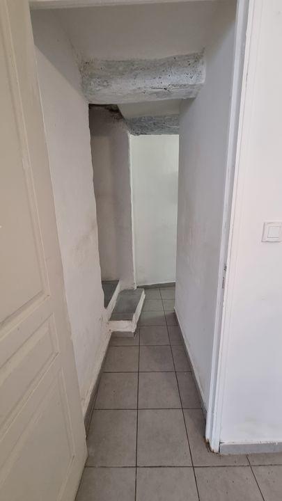 Studio - 25 m² - 1 pièce