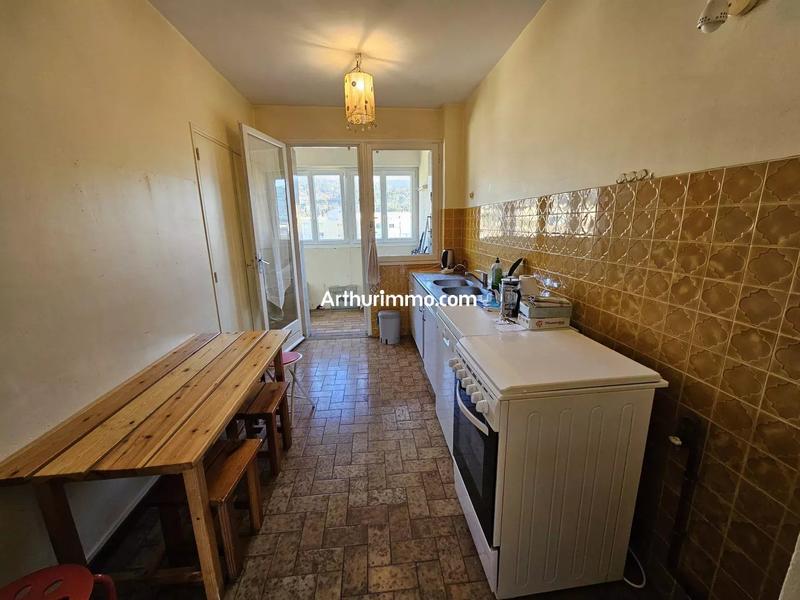 Appartement - 90 m² - 4 pièces