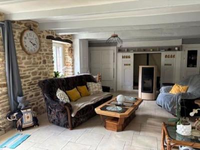 Maison - 135 m² - 7 pièces