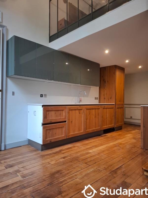 Chambre - 11 m² - 1 pièce