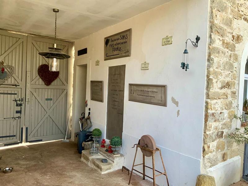 Maison - 270 m² - 10 pièces