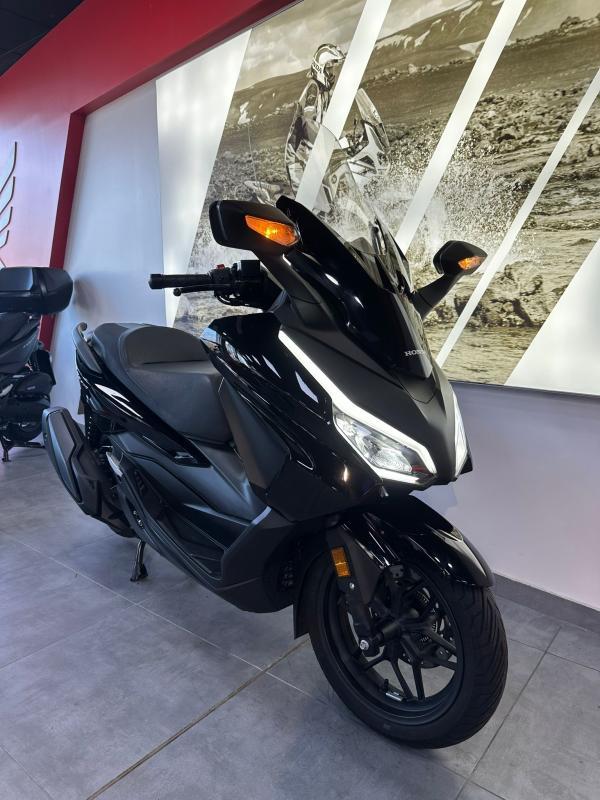 Honda Forza 350 2025