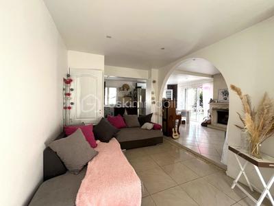 Maison - 155 m² - 7 pièces