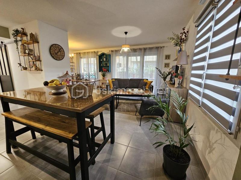 Appartement - 76 m² - 4 pièces