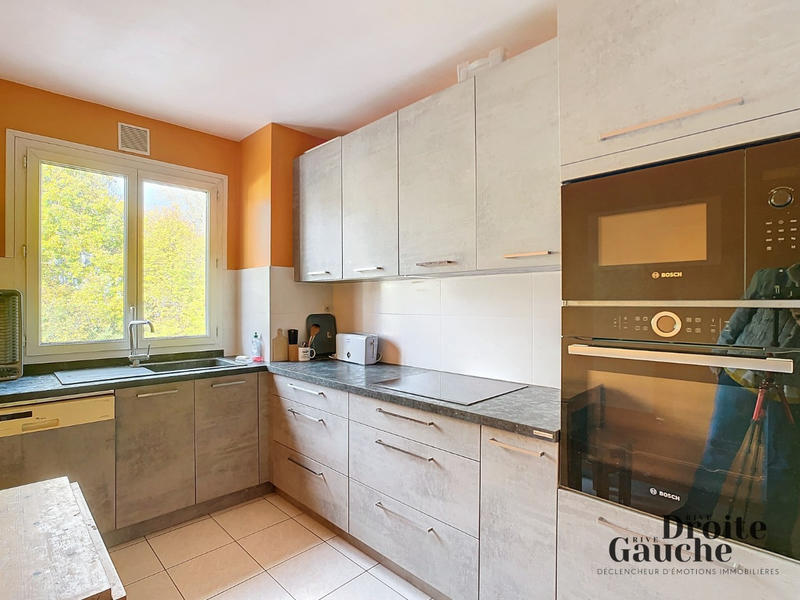 Appartement - 75 m² - 2 pièces