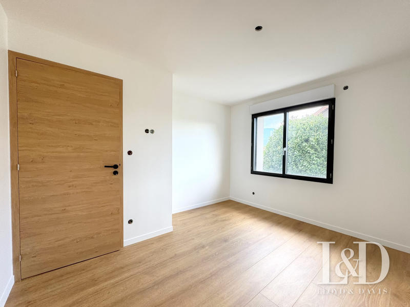 Appartement - 95 m² - 4 pièces