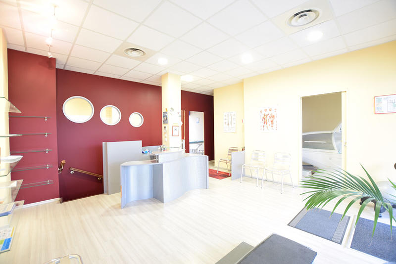 Local commercial - 98 m² - 9 pièces