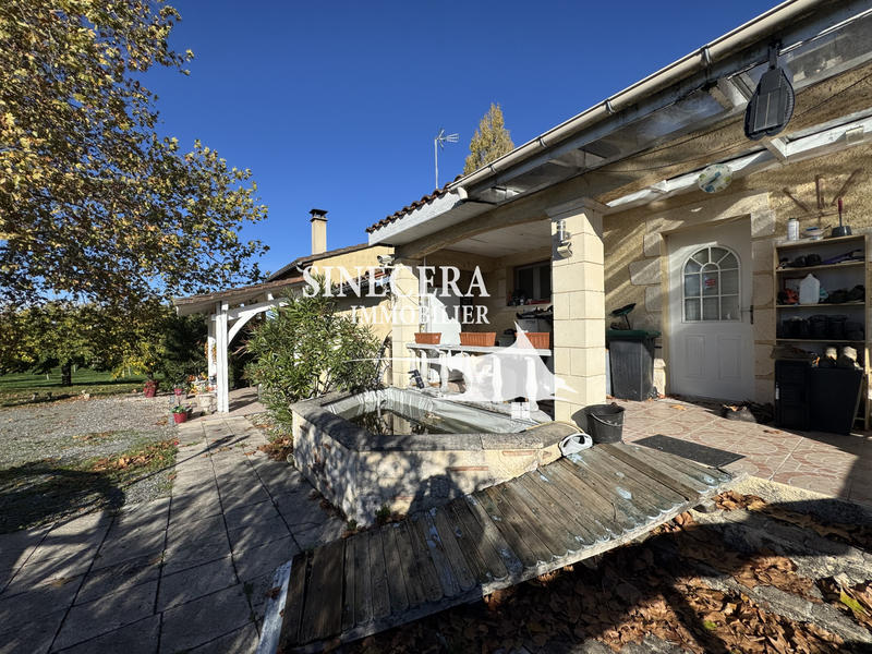 Maison - 160 m² - 9 pièces