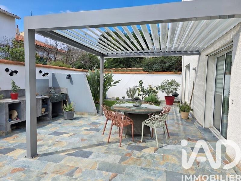 Appartement - 94 m² - 4 pièces