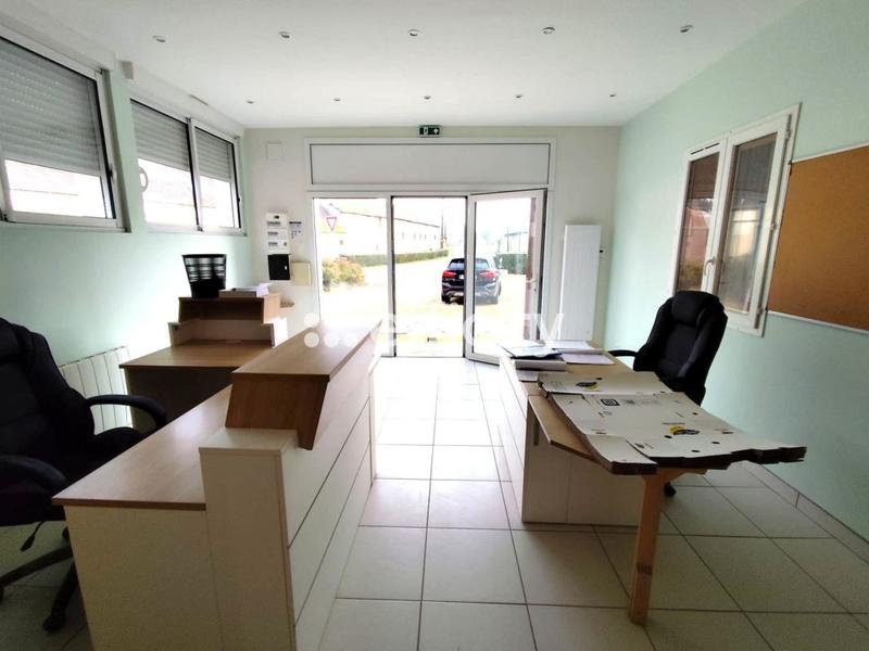 Local d'activité / Entrepôt - 400 m² - 3 pièces