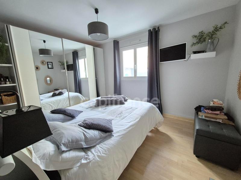 Maison - 170 m² - 5 pièces