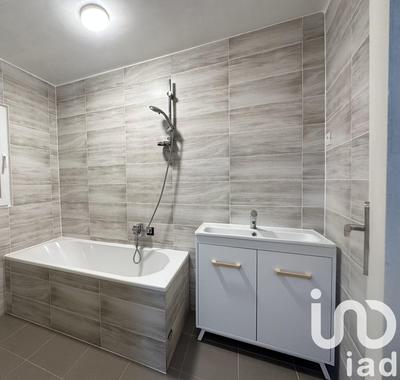 Maison - 142 m² - 6 pièces