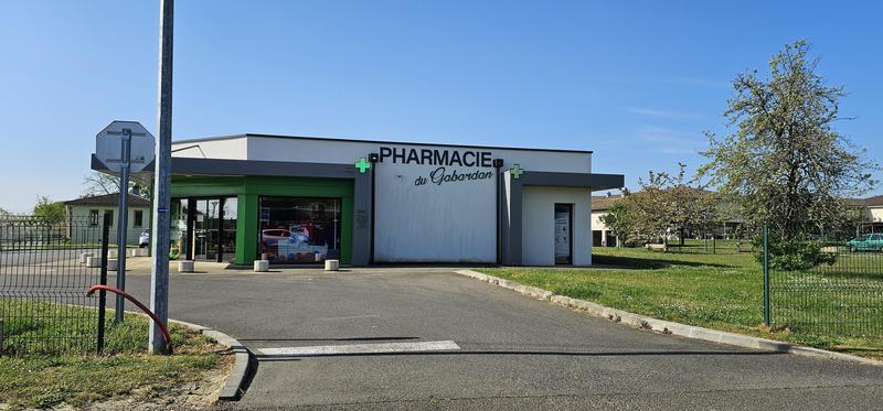 Local commercial - 262 m²