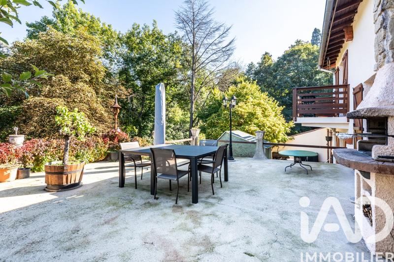 Maison de maîtres - 98 m² - 4 pièces