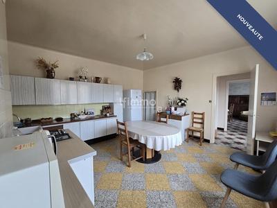 Maison - 120 m² - 4 pièces