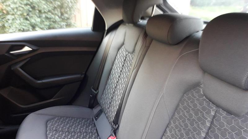 Audi A1 sportback 25 TFSi 95 s-Tronic7 s line - Automatique