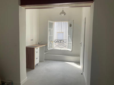 Appartement - 18 m² - 1 pièce