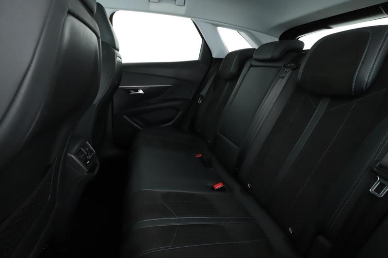 Peugeot 3008 1.5 Blue-HDi Crossway 130 ch