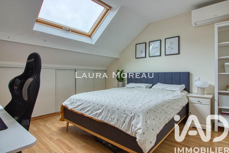 Maison - 163 m² - 8 pièces