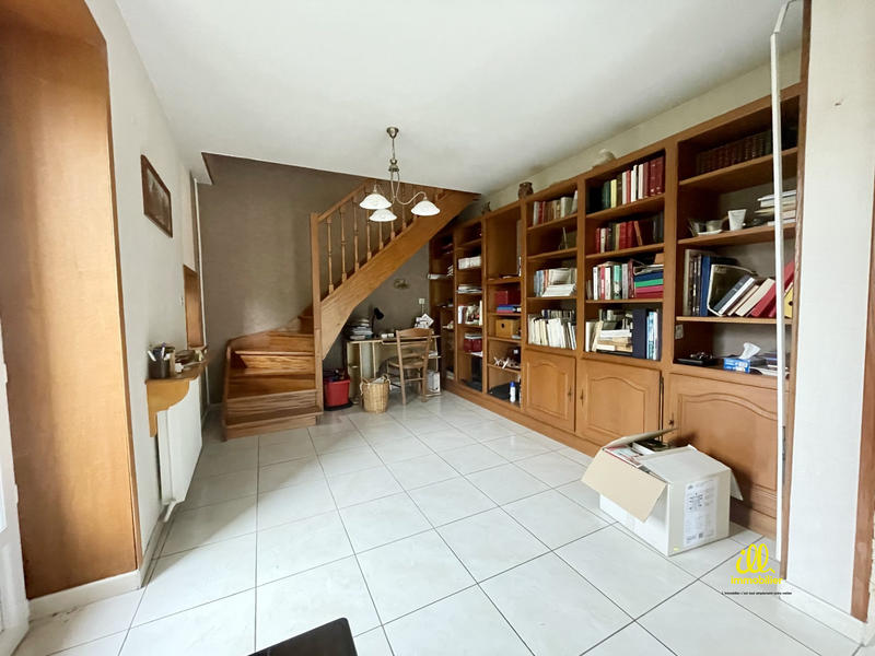 Maison - 212 m² - 7 pièces