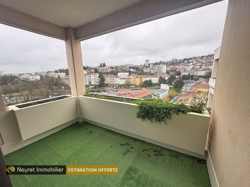 Appartement - 82 m² - 4 pièces