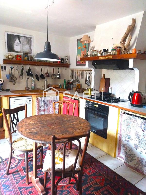 Maison - 95 m² - 4 pièces