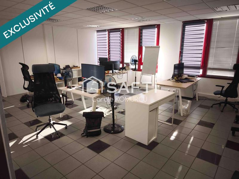 Bureau - 100 m² - 4 pièces