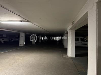 Parking - 10 m²