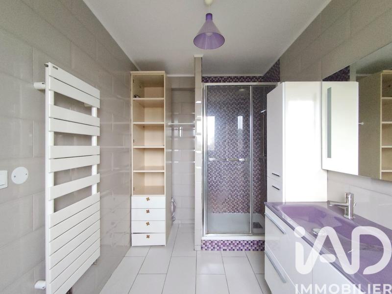 Maison - 189 m² - 9 pièces