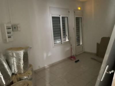 Local commercial - 90 m²